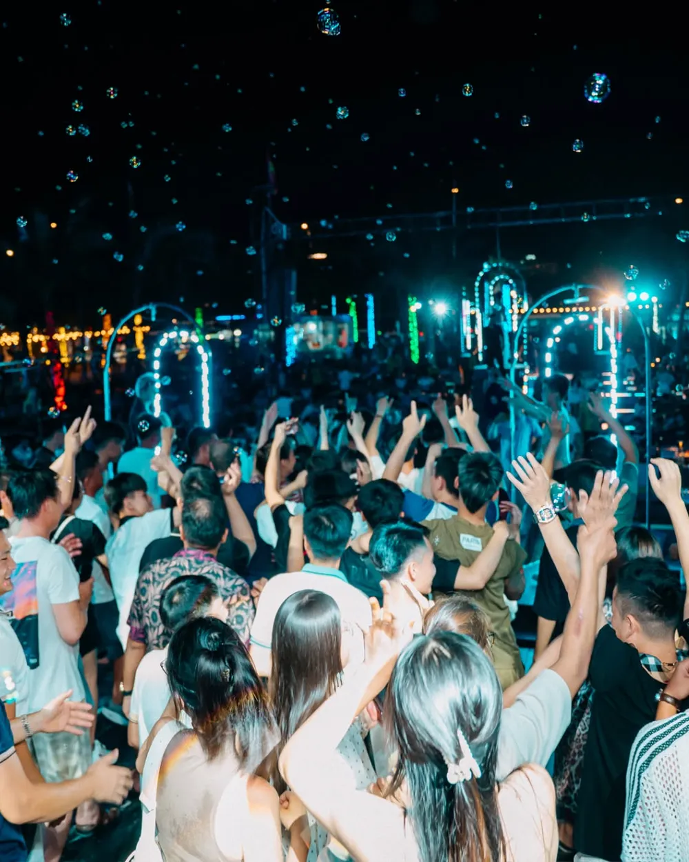 WoW Beach Bar — Khoảnh khắc